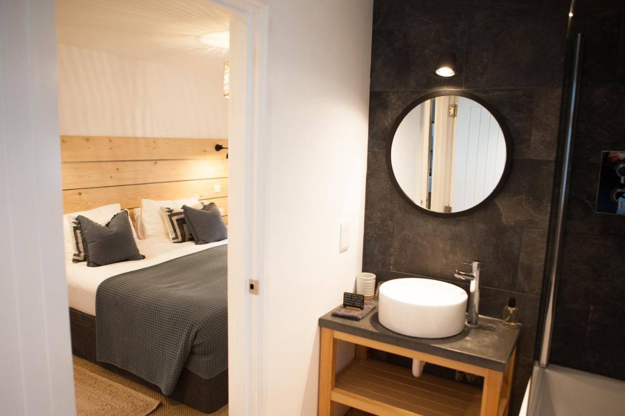 Bed and Breakfast The Victoria à Braye Extérieur photo