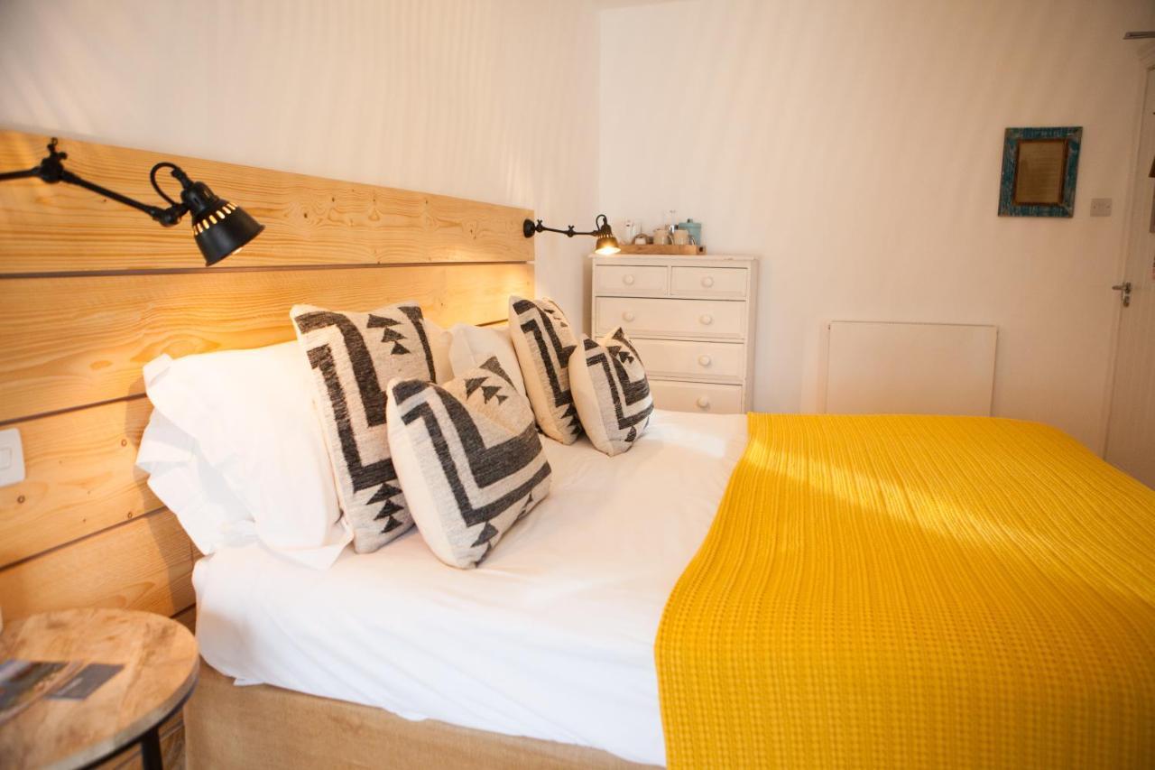 Bed and Breakfast The Victoria à Braye Extérieur photo